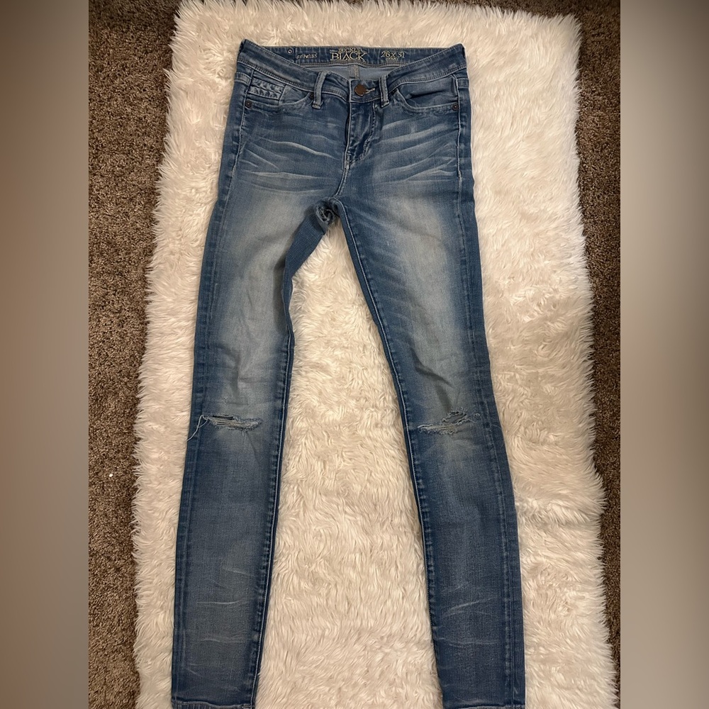 Buckle Women's Distressed Blue Skinny Jeans